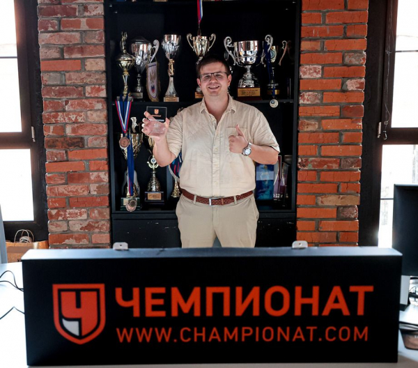 Интервью с автором проекта Simply Formula про Формулу-1 Романом Кузнецовым &mdash; о сообществе, банах, конкурентах