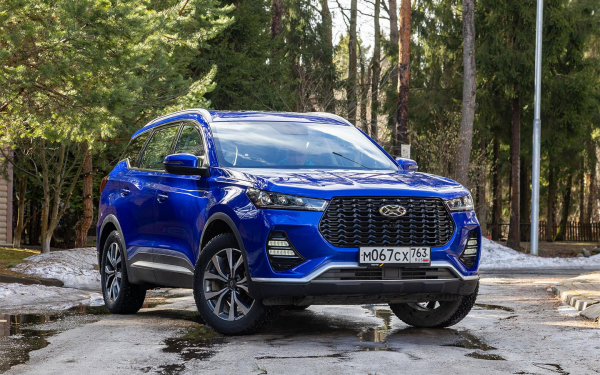 
            Российский авторынок накрыла вторая волна подорожания. Модели и цены
        