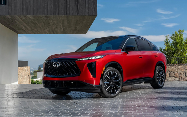 
            Новый Infiniti FX, самая дорогая Vesta и экспортная Volga. Итоги недели
        