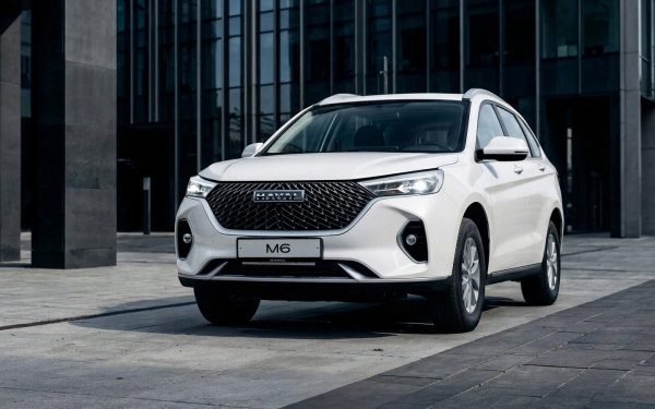 
            Новый Infiniti FX, самая дорогая Vesta и экспортная Volga. Итоги недели
        