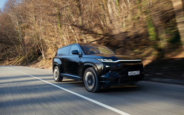 Первый тест нового кроссовера GAC S7. При чем тут Land Rover и Lada Vesta
Первый тест нового кроссовера GAC S7. При чем тут Land Rover и Lada Vesta