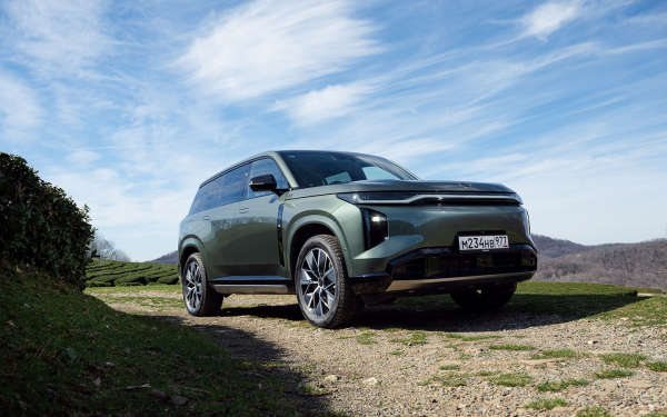 Первый тест нового кроссовера GAC S7. При чем тут Land Rover и Lada Vesta
Первый тест нового кроссовера GAC S7. При чем тут Land Rover и Lada Vesta