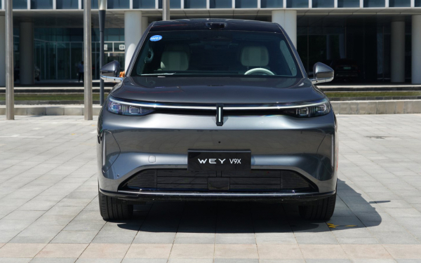 Ему не нужен водитель. Мы поездили на кроссовере Wey V9X до старта продаж
Ему не нужен водитель. Мы поездили на кроссовере Wey V9X до старта продаж