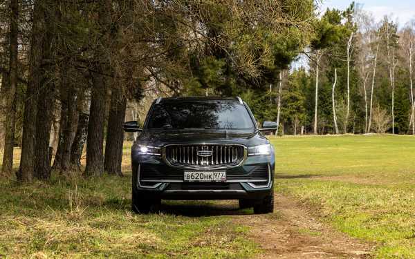 Кошачий массаж, бейби-джойстик, умная подвеска. Тест нового Geely Monjaro
Кошачий массаж, бейби-джойстик, умная подвеска. Тест нового Geely Monjaro