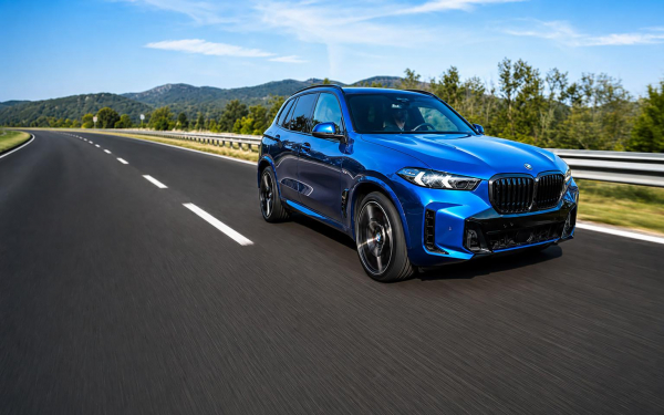 
            &laquo;Партизанский экспорт&raquo;: BMW стали возить в Россию под шильдиками Changan
        