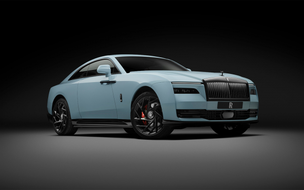 Rolls-Royce показал обновленный Spectre с 16-километровым клубком нитей
Rolls-Royce показал обновленный Spectre с 16-километровым клубком нитей