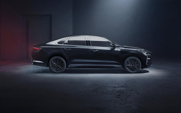 Каскад новинок, критика Ferrari Luce и Volga от ₽2,7 млн. Итоги недели
Каскад новинок, критика Ferrari Luce и Volga от ₽2,7 млн. Итоги недели