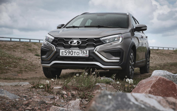 
            Lada Vesta &mdash; 10 лет. Факты про модель, о которых мало кто знает
        