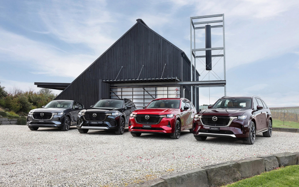 
            Новый Infiniti FX, самая дорогая Vesta и экспортная Volga. Итоги недели
        